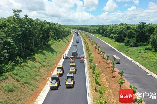 g360文臨公路路面4標(biāo)瀝青中面層試驗(yàn)段成功鋪筑